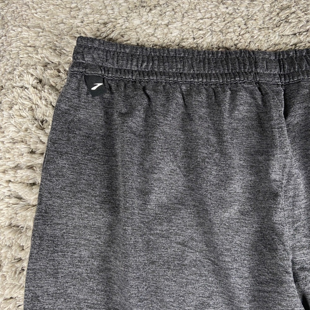Brooks Luxe Jogger Mens Medium Gray Sleek and Soft GO2 Soft Run Happy Pant